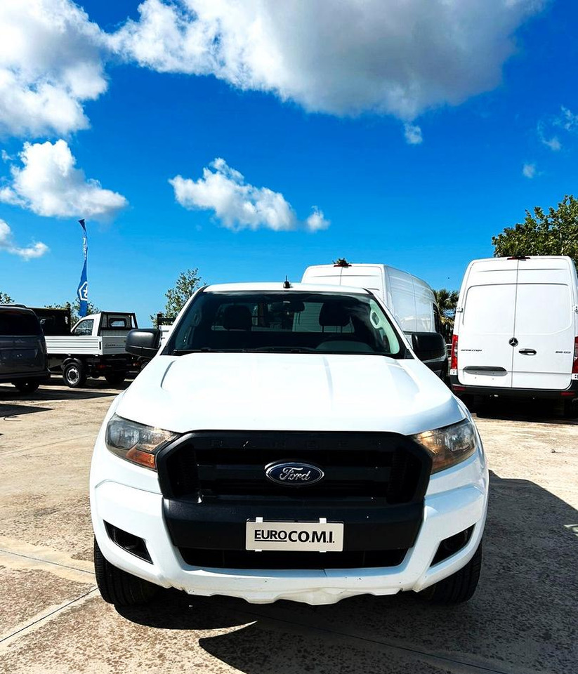 Ford Ranger 2.2 160 cv XL Supercab 4 posti 4wd gan - Pickup truck: picture 2 Ford Ranger 2.2 160 cv XL Supercab 4 posti 4wd gan - Pickup truck: picture 2