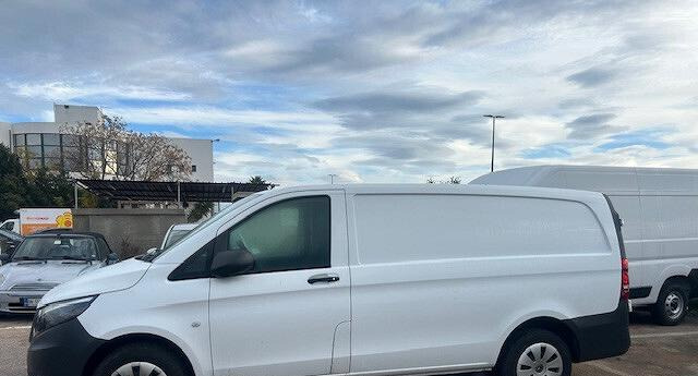 Mercedes Benz VITO FURGONE 110 LONG TRAZ. ANT. - Panel van: picture 2 Mercedes Benz VITO FURGONE 110 LONG TRAZ. ANT. - Panel van: picture 2