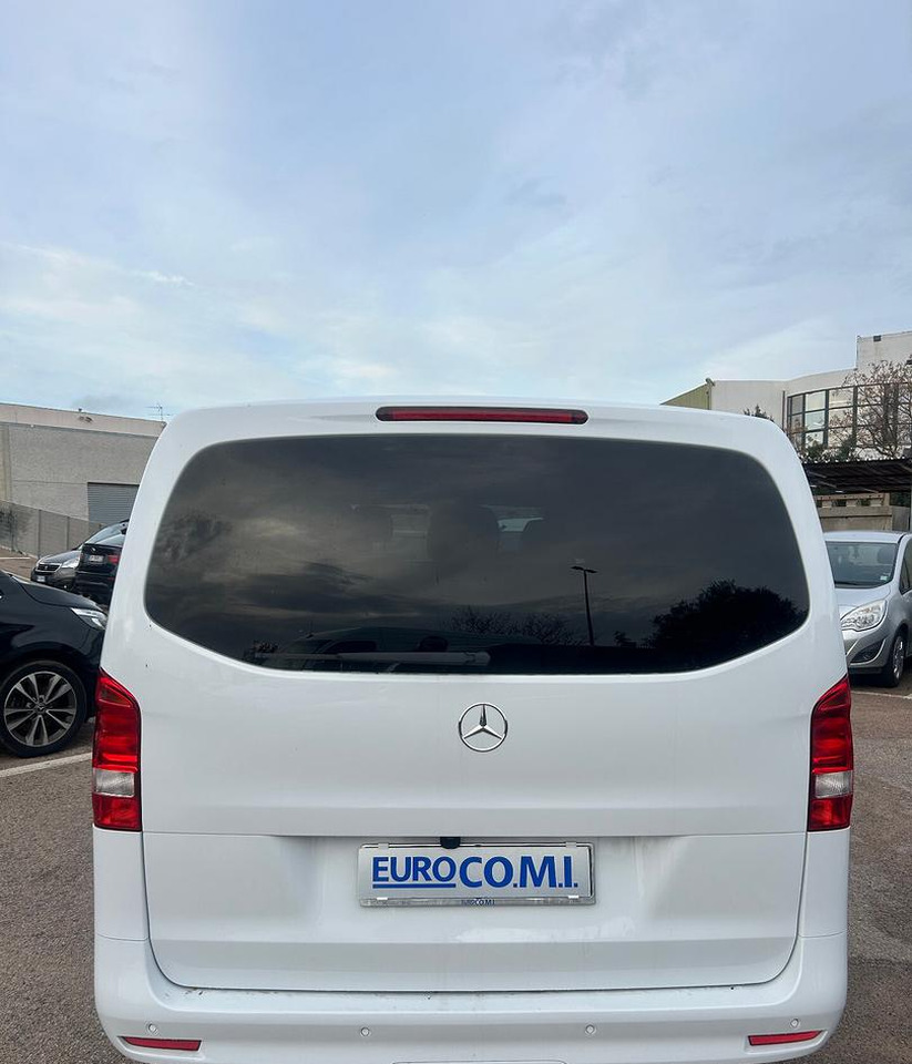 Mercedes-benz Vito 2.0 119 CDI PL Tourer Select Ex - Car: picture 4 Mercedes-benz Vito 2.0 119 CDI PL Tourer Select Ex - Car: picture 4