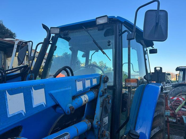 Farm tractor New Holland TL90A: picture 10