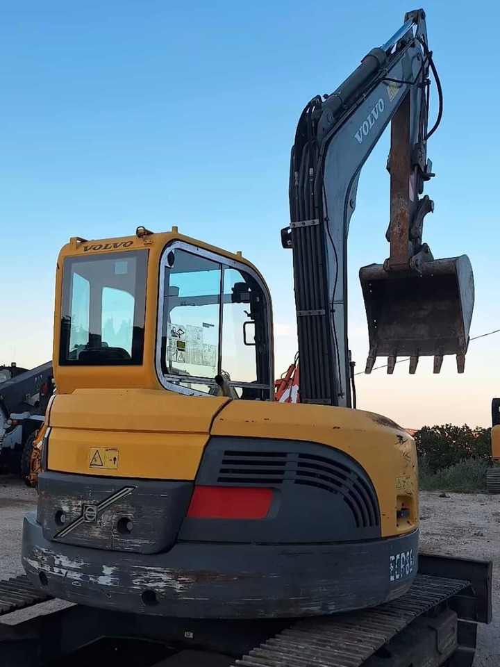 VOLVO ECR88 PLUS - Mini excavator: picture 2 VOLVO ECR88 PLUS - Mini excavator: picture 2