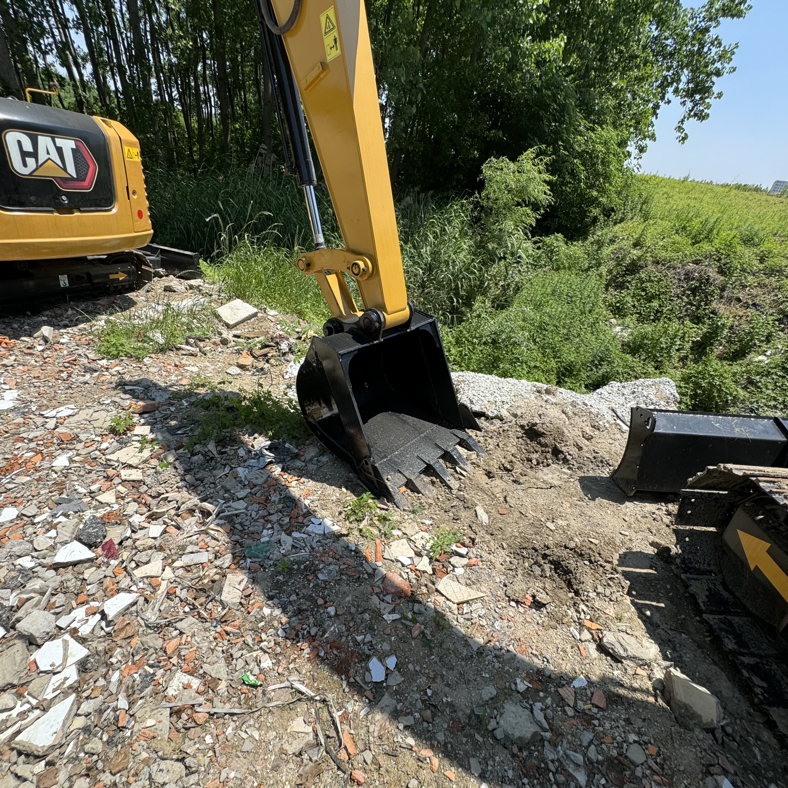 CATERPILLAR 307.5 - Mini excavator: picture 4 CATERPILLAR 307.5 - Mini excavator: picture 4