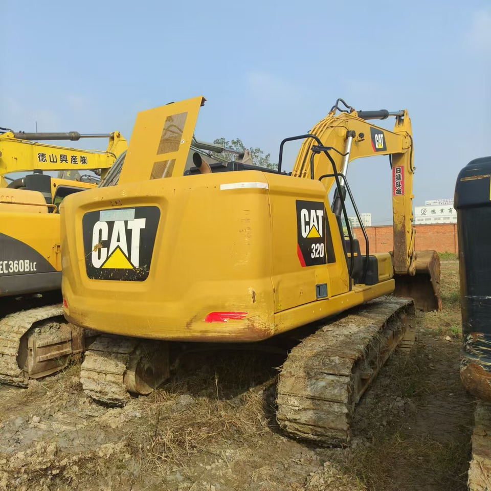 CATERPILLAR 320GC - Crawler excavator: picture 1 CATERPILLAR 320GC - Crawler excavator: picture 1