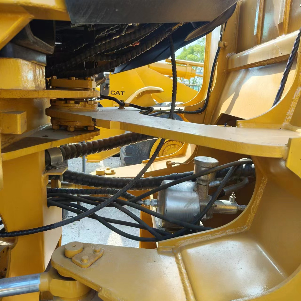 Wheel loader CATERPILLAR 966H [ Copy ]: picture 13