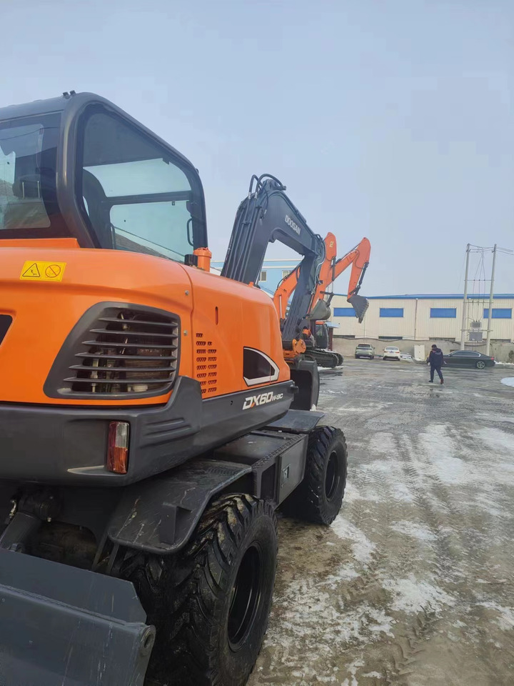 DOOSAN DX60w-9c - Mini excavator: picture 5 DOOSAN DX60w-9c - Mini excavator: picture 5