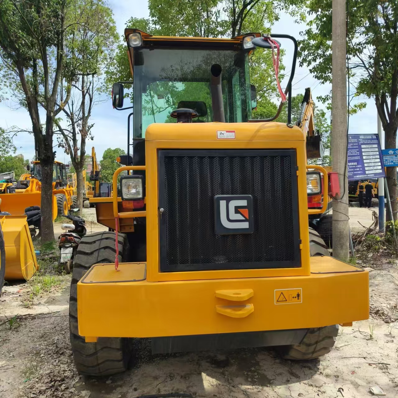 LIUGONG 836 - Wheel loader: picture 4 LIUGONG 836 - Wheel loader: picture 4