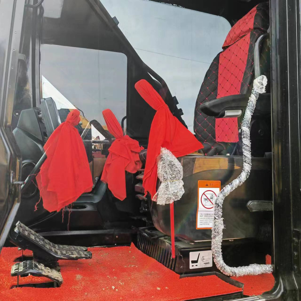 Crawler excavator SANY SY215C: picture 18