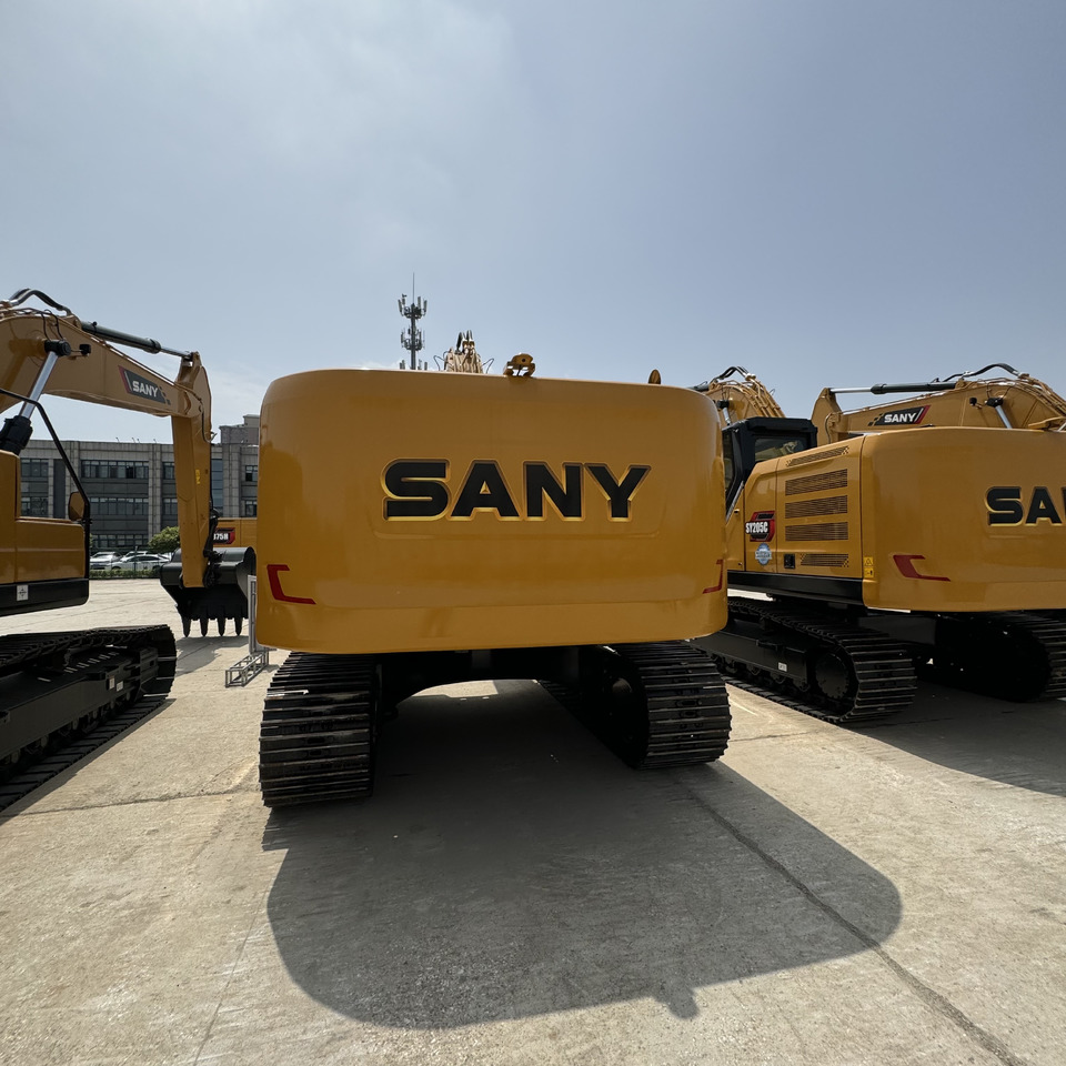 SANY SY215C - Crawler excavator: picture 5 SANY SY215C - Crawler excavator: picture 5