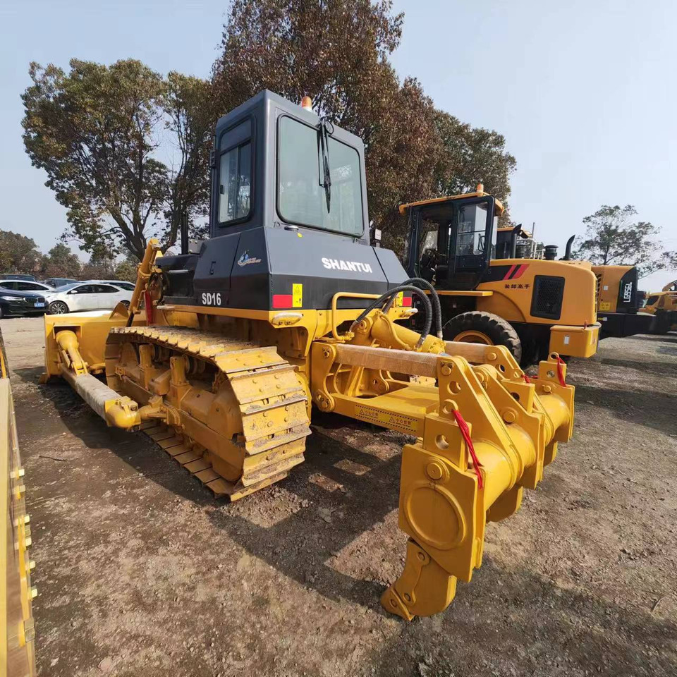 SHANTUI SD16 - Bulldozer: picture 1 SHANTUI SD16 - Bulldozer: picture 1