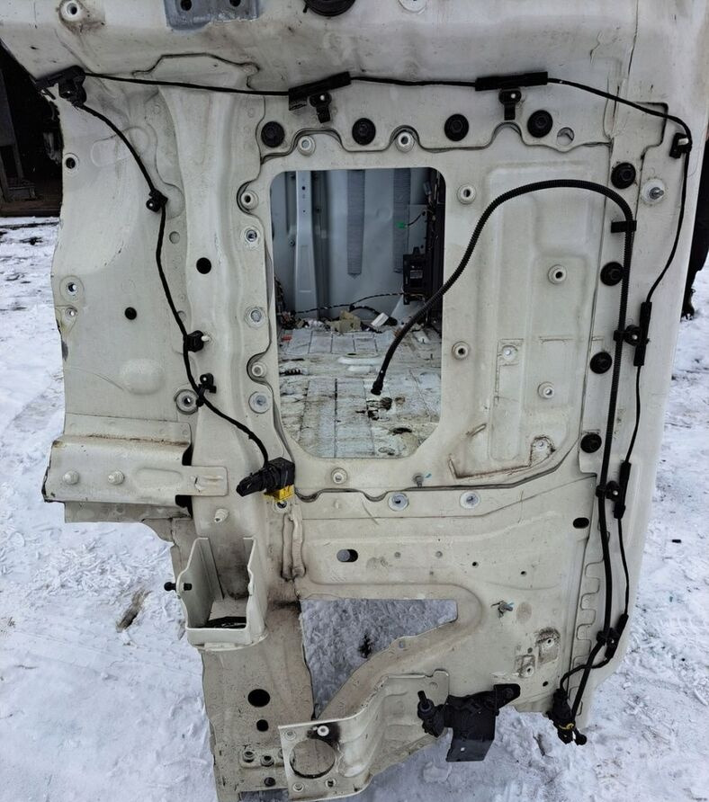 1111111 Volvo FH4 - Cab for Truck: picture 5 1111111 Volvo FH4 - Cab for Truck: picture 5