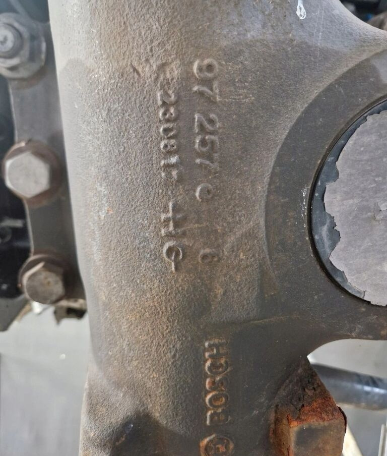 Bosch   Renault VOLVO FH 4 RENAULT GAMA RANGE T truck - Steering gear for Truck: picture 3 Bosch   Renault VOLVO FH 4 RENAULT GAMA RANGE T truck - Steering gear for Truck: picture 3