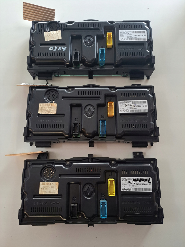 Continental ZEGARY LICZNIK AUTOMAT / MANUAL RENAULT PREMIUM MIDLUM DXI - Dashboard for Truck: picture 2 Continental ZEGARY LICZNIK AUTOMAT / MANUAL RENAULT PREMIUM MIDLUM DXI - Dashboard for Truck: picture 2