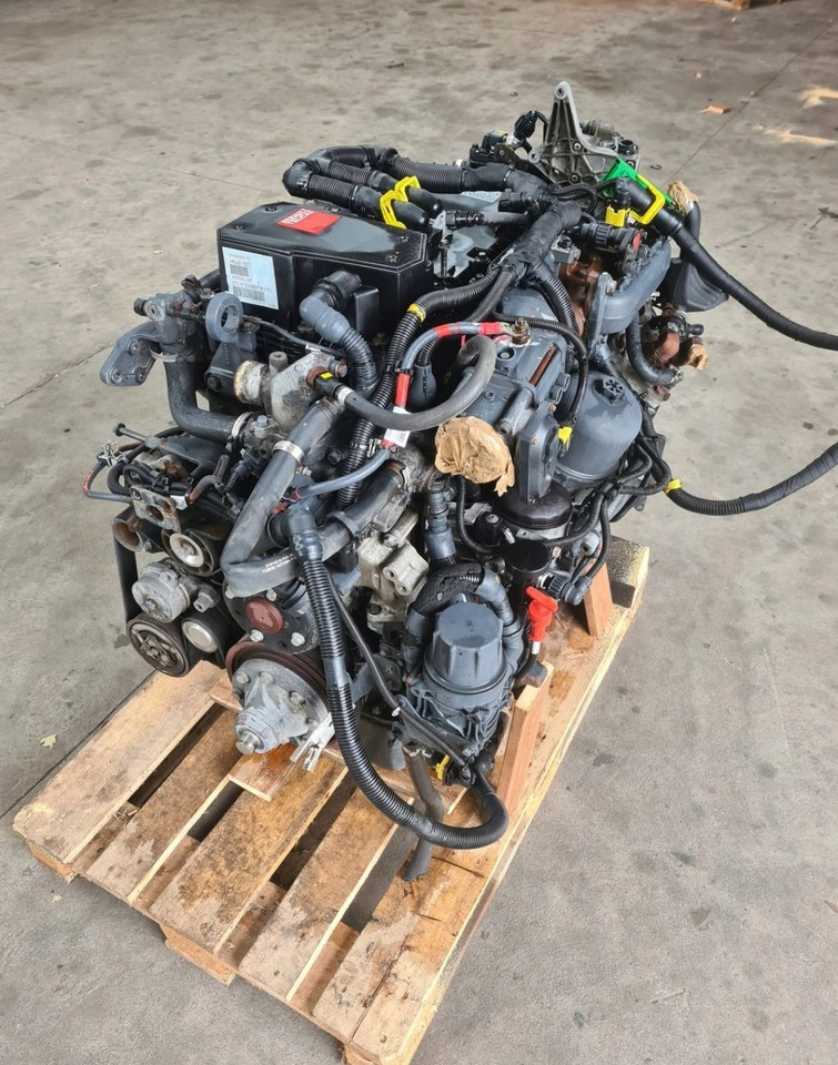 KOMPLETNY RENAULT GAMA D D12 DTI 5 EUVI D5K VOLVO FL D5K EURO 6 - Engine: picture 3 KOMPLETNY RENAULT GAMA D D12 DTI 5 EUVI D5K VOLVO FL D5K EURO 6 - Engine: picture 3