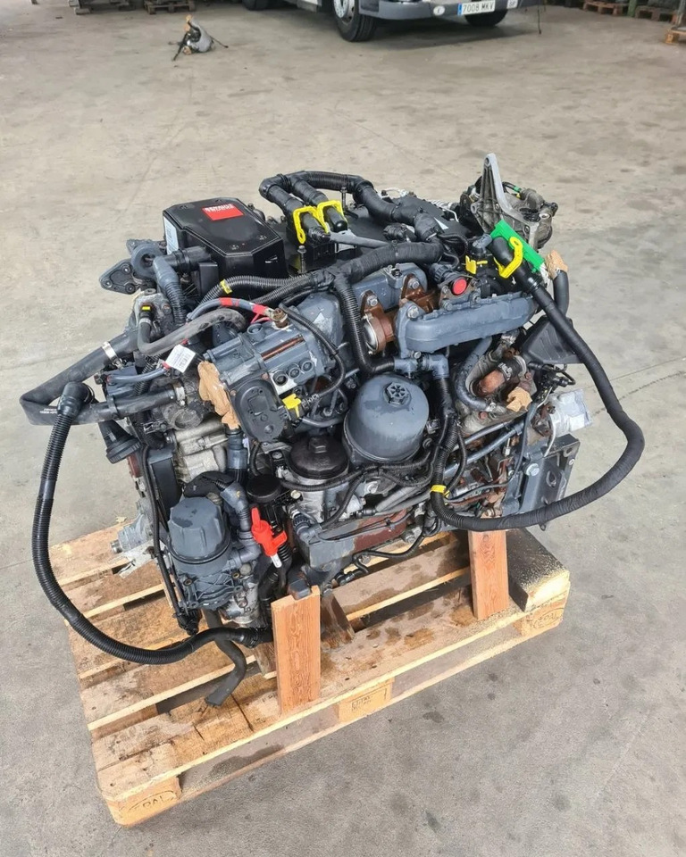KOMPLETNY RENAULT GAMA D D12 DTI 5 EUVI D5K VOLVO FL D5K EURO 6 - Engine: picture 1 KOMPLETNY RENAULT GAMA D D12 DTI 5 EUVI D5K VOLVO FL D5K EURO 6 - Engine: picture 1