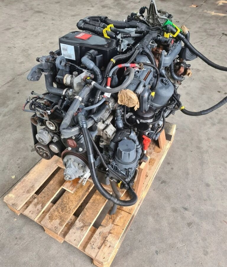 Renault D12 240 DTI5 Renault D12 GAMA D - Engine for Truck: picture 1 Renault D12 240 DTI5 Renault D12 GAMA D - Engine for Truck: picture 1