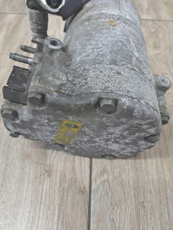 SANDEN SPRĘŻARKA KOMPRESOR KLIMATYZACJI VOLVO FH 4 FM 4 FMX - A/C compressor for Truck: picture 5 SANDEN SPRĘŻARKA KOMPRESOR KLIMATYZACJI VOLVO FH 4 FM 4 FMX - A/C compressor for Truck: picture 5