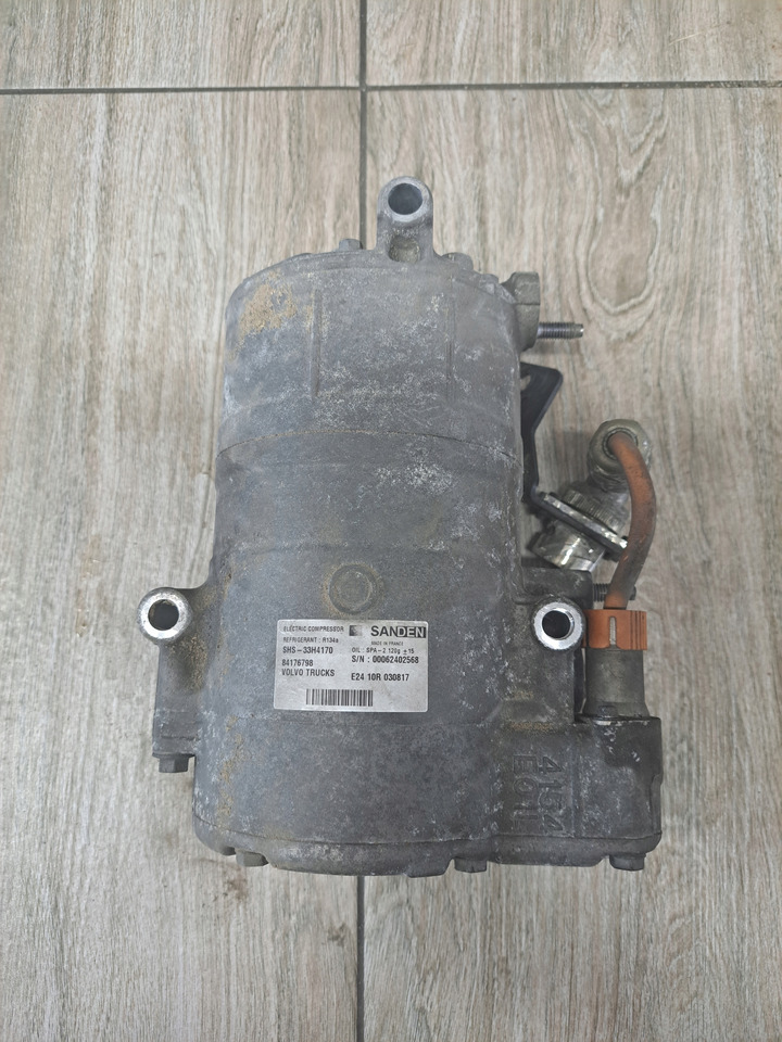 SANDEN SPRĘŻARKA KOMPRESOR KLIMATYZACJI VOLVO FH 4 FM 4 FMX - A/C compressor for Truck: picture 2 SANDEN SPRĘŻARKA KOMPRESOR KLIMATYZACJI VOLVO FH 4 FM 4 FMX - A/C compressor for Truck: picture 2
