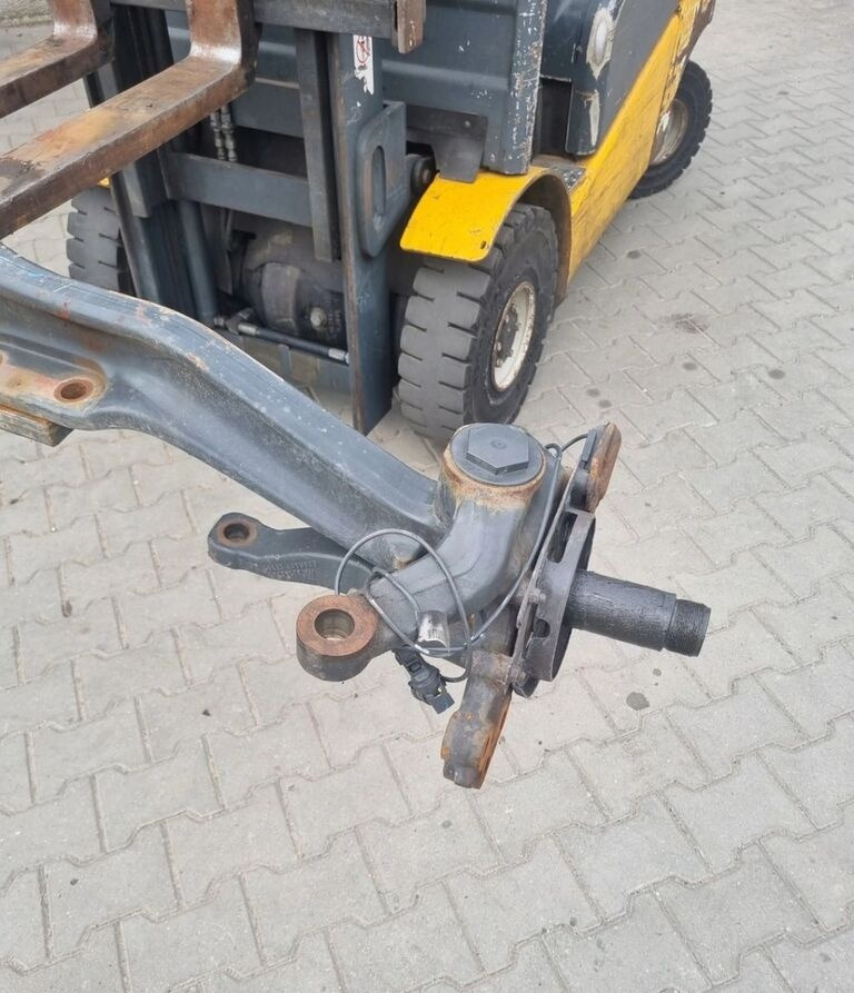 VOLVO BELKA OŚ PRZEDNIA ZWROTNICE RENAULT GAMA T VOLVO FH 4 FM 4 - Front axle for Truck: picture 4 VOLVO BELKA OŚ PRZEDNIA ZWROTNICE RENAULT GAMA T VOLVO FH 4 FM 4 - Front axle for Truck: picture 4