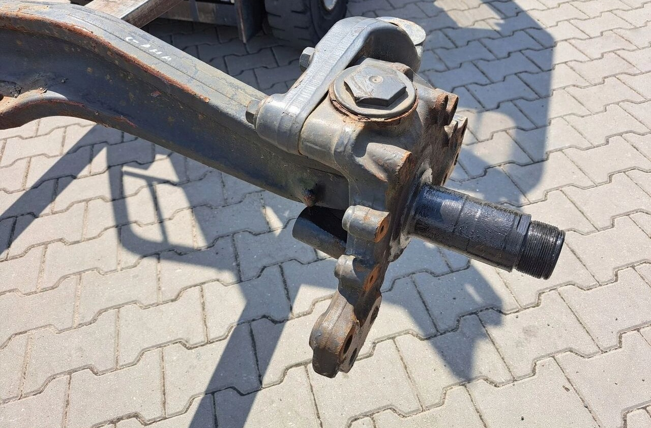 VOLVO BELKA OŚ PRZEDNIA ZWROTNICE RENAULT GAMA T VOLVO FH 4 - Front axle for Truck: picture 2 VOLVO BELKA OŚ PRZEDNIA ZWROTNICE RENAULT GAMA T VOLVO FH 4 - Front axle for Truck: picture 2