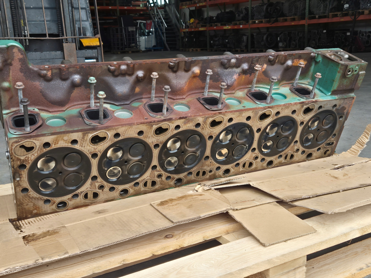 VOLVO GŁOWICA SILNIKA D13K TURBOCOMPOUND RENAULT GAMA EVO VOLVO FH 5 FH4 23436289 - Cylinder head for Truck: picture 1 VOLVO GŁOWICA SILNIKA D13K TURBOCOMPOUND RENAULT GAMA EVO VOLVO FH 5 FH4 23436289 - Cylinder head for Truck: picture 1