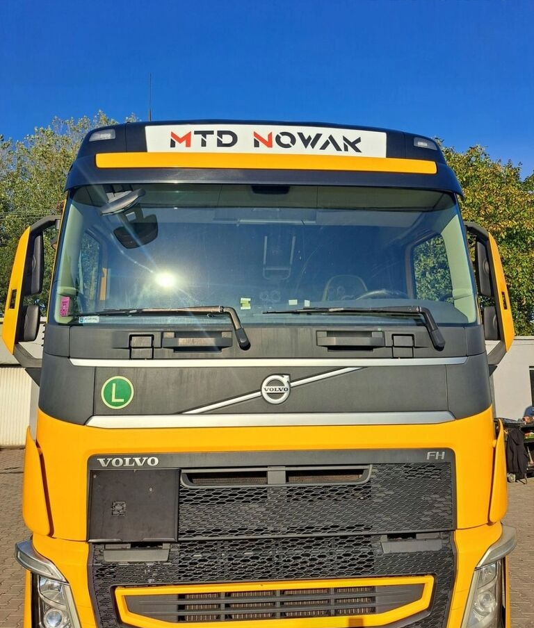 VOLVO KABINA KOMPLETNA VOLVO FH 4 EURO 6 GLOBETROTTER - Cab for Truck: picture 3 VOLVO KABINA KOMPLETNA VOLVO FH 4 EURO 6 GLOBETROTTER - Cab for Truck: picture 3