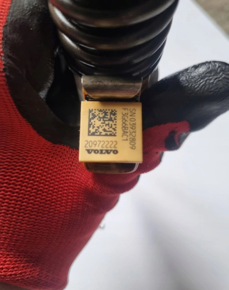 VOLVO POMPOWTRYSKIWACZE WTRYSKI RENAULT DXI VOLVO FH FM 13 20972222 - Injector for Truck: picture 2 VOLVO POMPOWTRYSKIWACZE WTRYSKI RENAULT DXI VOLVO FH FM 13 20972222 - Injector for Truck: picture 2