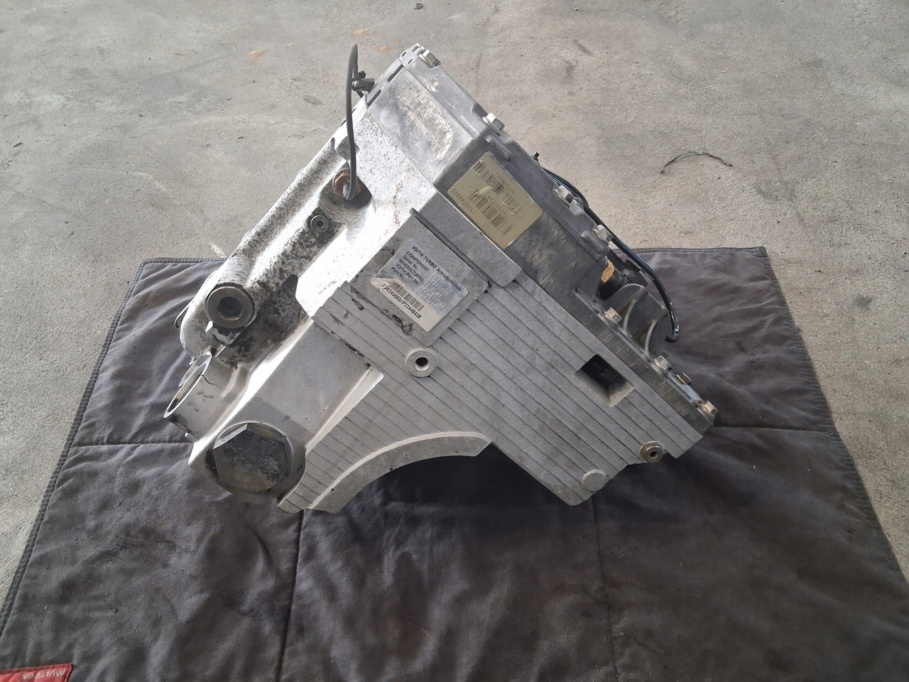 VOLVO RETARDER INTARDER SKRZYNI BIEGÓW I-SHIFT VOLVO FH FM 4 5 RENAULT GAMA T - Gearbox and parts: picture 2 VOLVO RETARDER INTARDER SKRZYNI BIEGÓW I-SHIFT VOLVO FH FM 4 5 RENAULT GAMA T - Gearbox and parts: picture 2