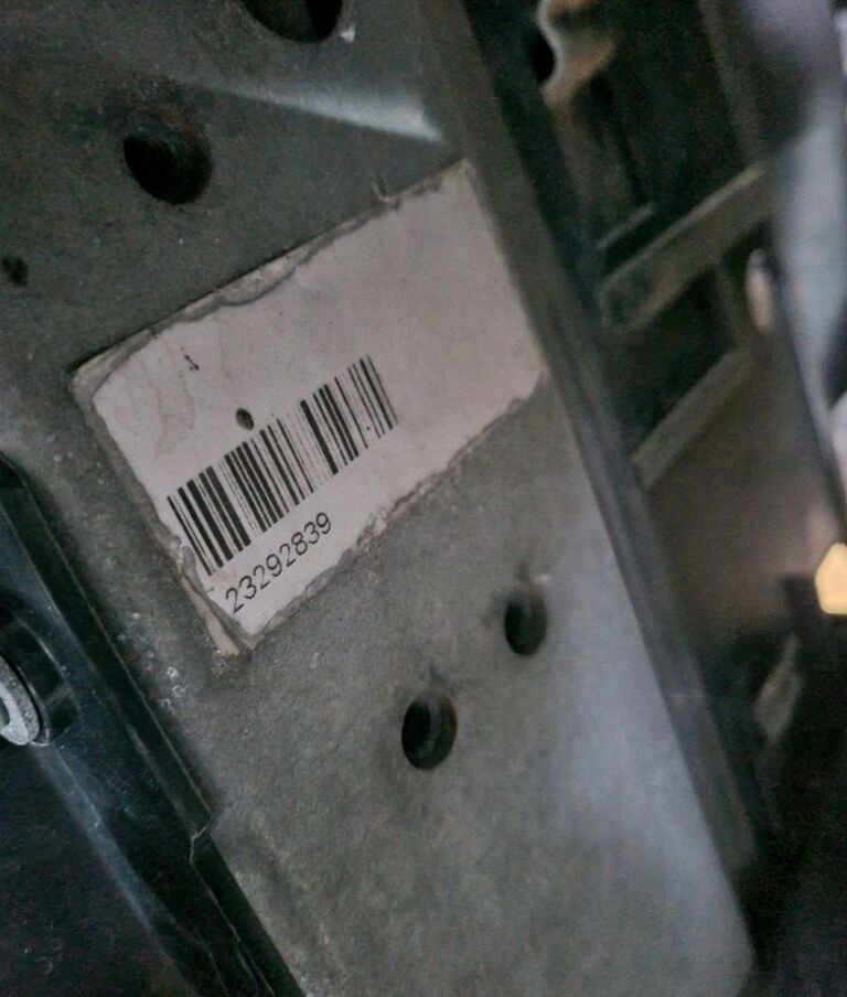 Volvo KOMPLET CHŁODNIC FH 16 EURO 6 D16K Volvo VOLVO FH 16 EURO 6 D16K - Intercooler for Truck: picture 5 Volvo KOMPLET CHŁODNIC FH 16 EURO 6 D16K Volvo VOLVO FH 16 EURO 6 D16K - Intercooler for Truck: picture 5