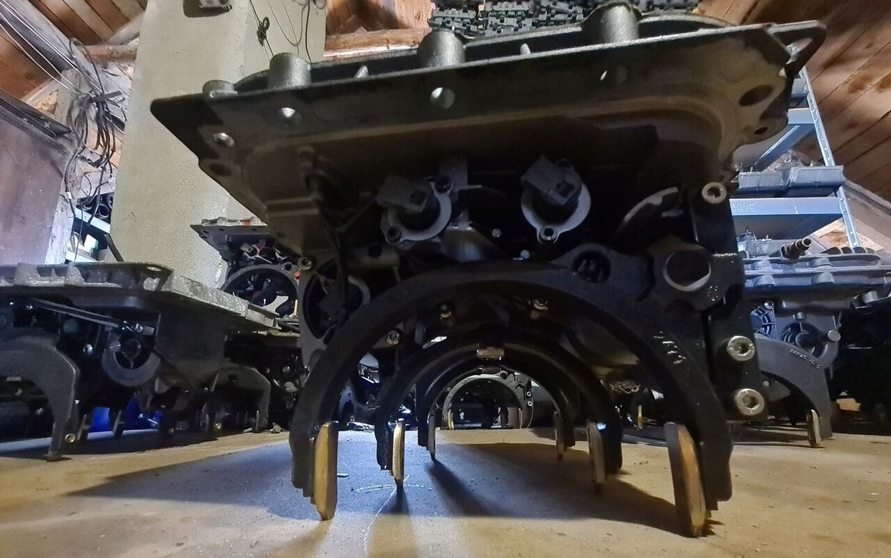 WABCO WYBIERAK SKRZYNI I-SHIFT C RENAULT DXI VOLVO FH FM - ECU for Truck: picture 2 WABCO WYBIERAK SKRZYNI I-SHIFT C RENAULT DXI VOLVO FH FM - ECU for Truck: picture 2