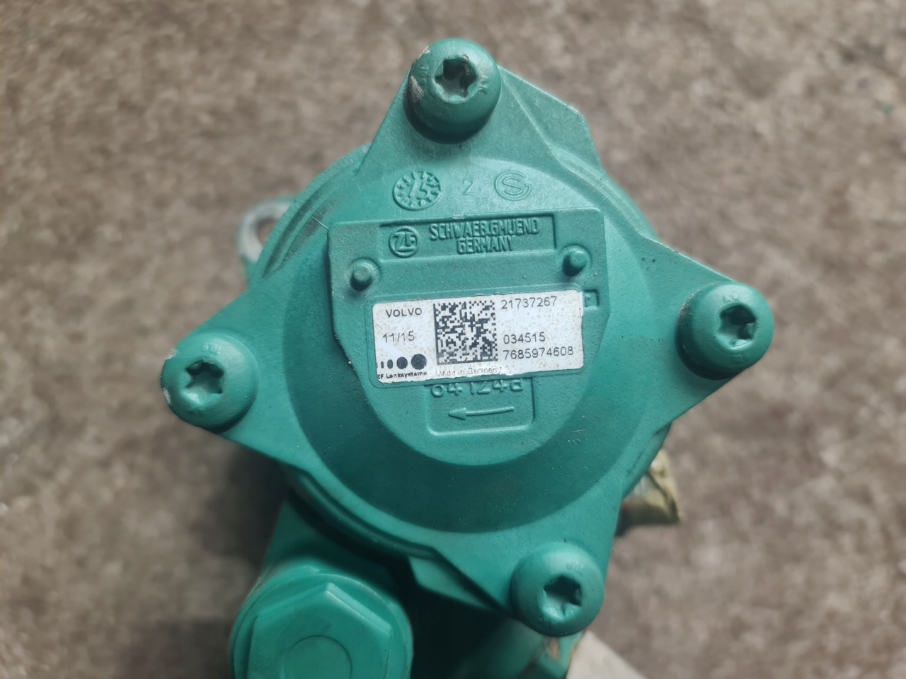 ZF POMPA WSPOMAGANIA VOLVO FL D8K RENAULT GAMA D EURO 6 - Steering pump for Truck: picture 3 ZF POMPA WSPOMAGANIA VOLVO FL D8K RENAULT GAMA D EURO 6 - Steering pump for Truck: picture 3