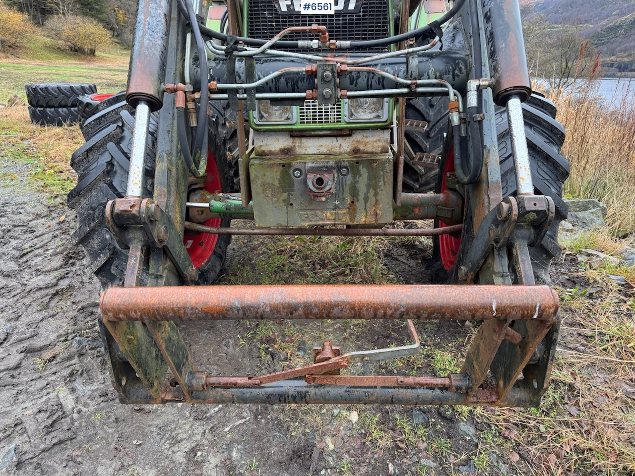 1981 Fendt Farmer 108 LS Turbomatik w/ front loader. - Farm tractor: picture 5 1981 Fendt Farmer 108 LS Turbomatik w/ front loader. - Farm tractor: picture 5