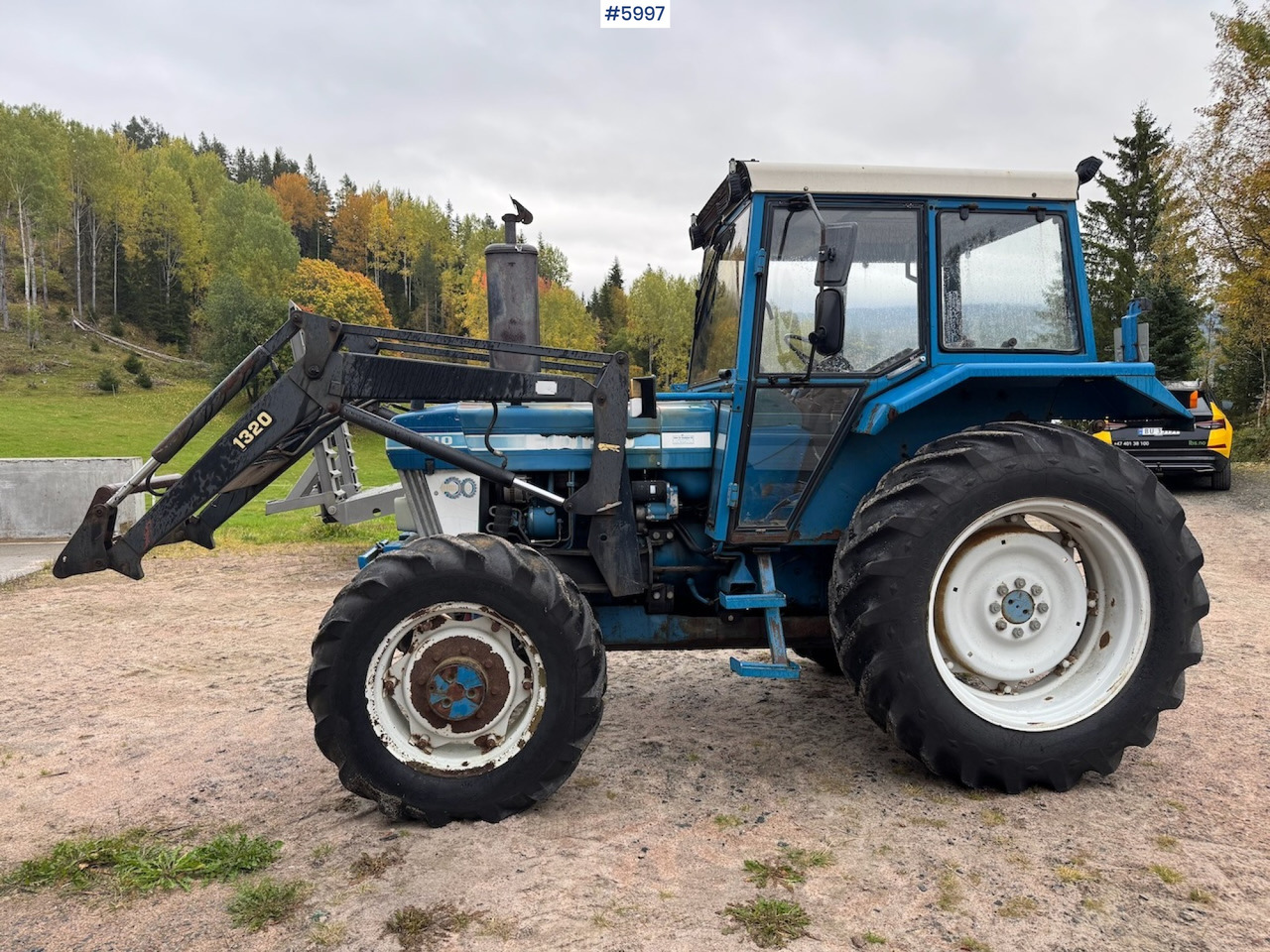 1983 Ford 5610 with Front Loader - Farm tractor: picture 4 1983 Ford 5610 with Front Loader - Farm tractor: picture 4