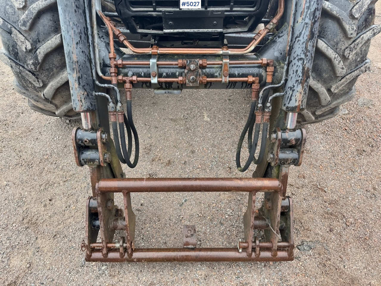 Farm tractor 1985 Volvo Valmet 805 Turbo 4x4 w/ Front loader: picture 11