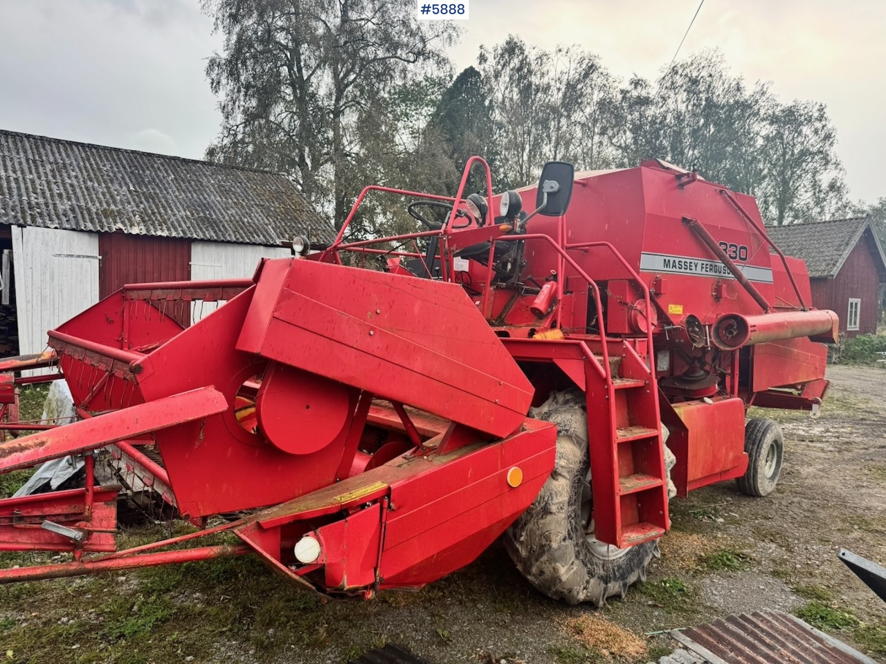 Combine harvester 1986 Massey Ferguson 330 combine harvester: picture 6