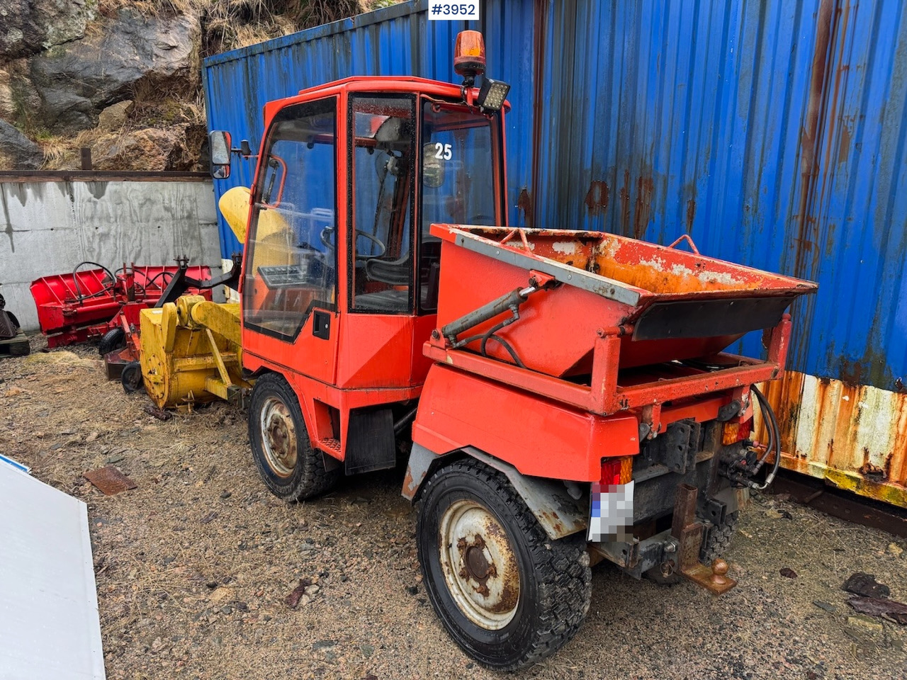 1996 Holder 240 with some equipment - Farm tractor: picture 5 1996 Holder 240 with some equipment - Farm tractor: picture 5