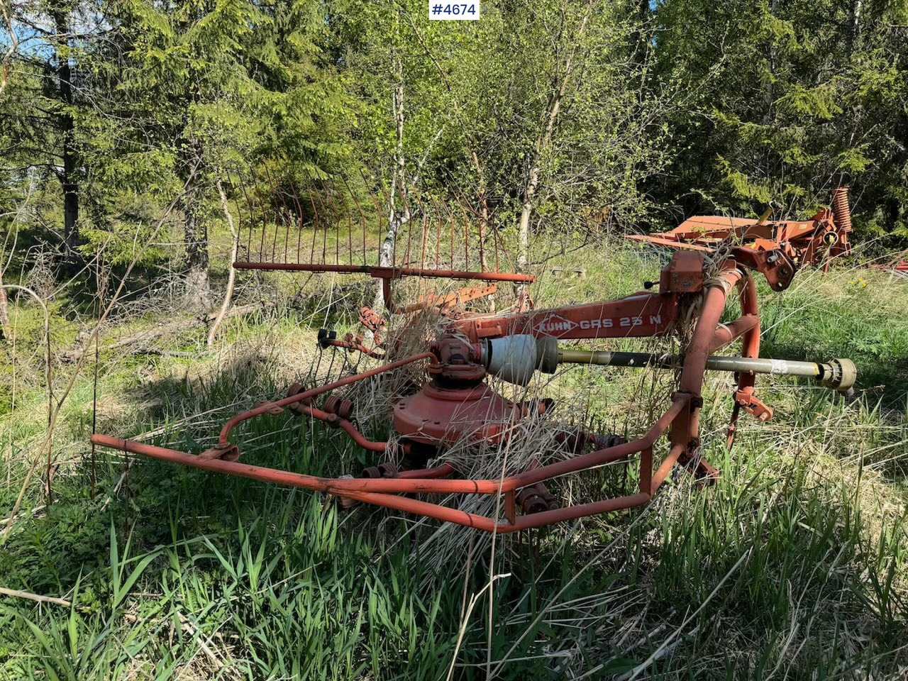 1998 Kuhn GRS 25 - Hay and forage equipment: picture 3 1998 Kuhn GRS 25 - Hay and forage equipment: picture 3
