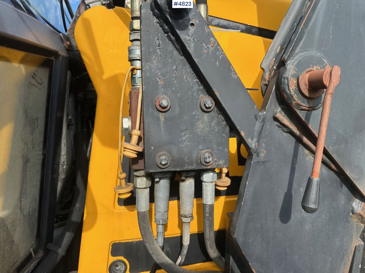 Farm tractor 2000 JCB Fastrac 4x4 tractor w/ loader, 2 new tires, gravel bucket or snow bucket. WATCH VIDEO.: picture 27