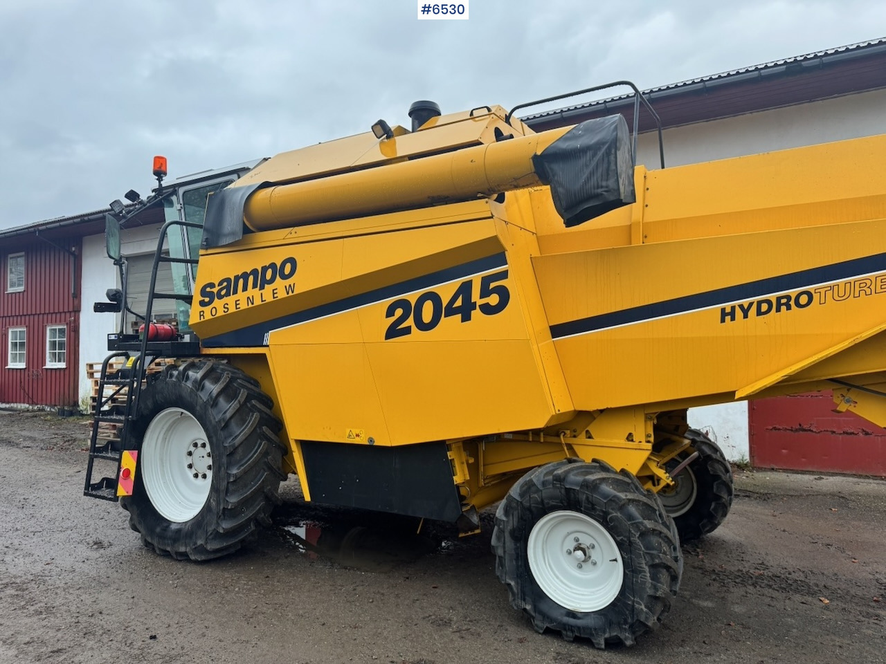 2000 Sampo Rosenlaw SR2045 Combine. 1560 hours! - Combine harvester: picture 5 2000 Sampo Rosenlaw SR2045 Combine. 1560 hours! - Combine harvester: picture 5