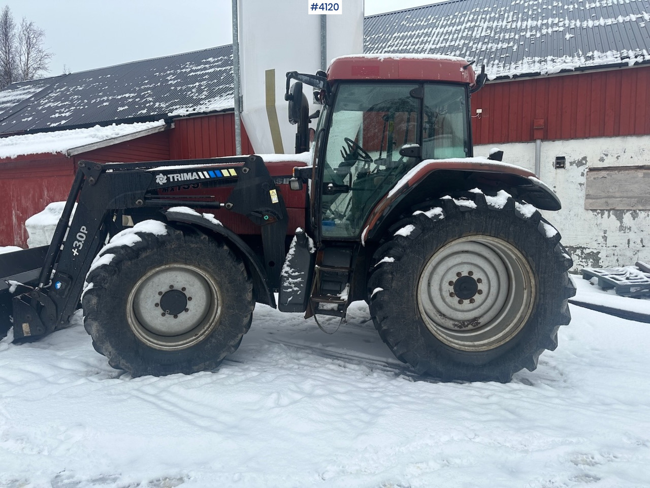 2002 CASE MX 135 MAXXUM 4x4 tractor with front loader. - Farm tractor: picture 2 2002 CASE MX 135 MAXXUM 4x4 tractor with front loader. - Farm tractor: picture 2