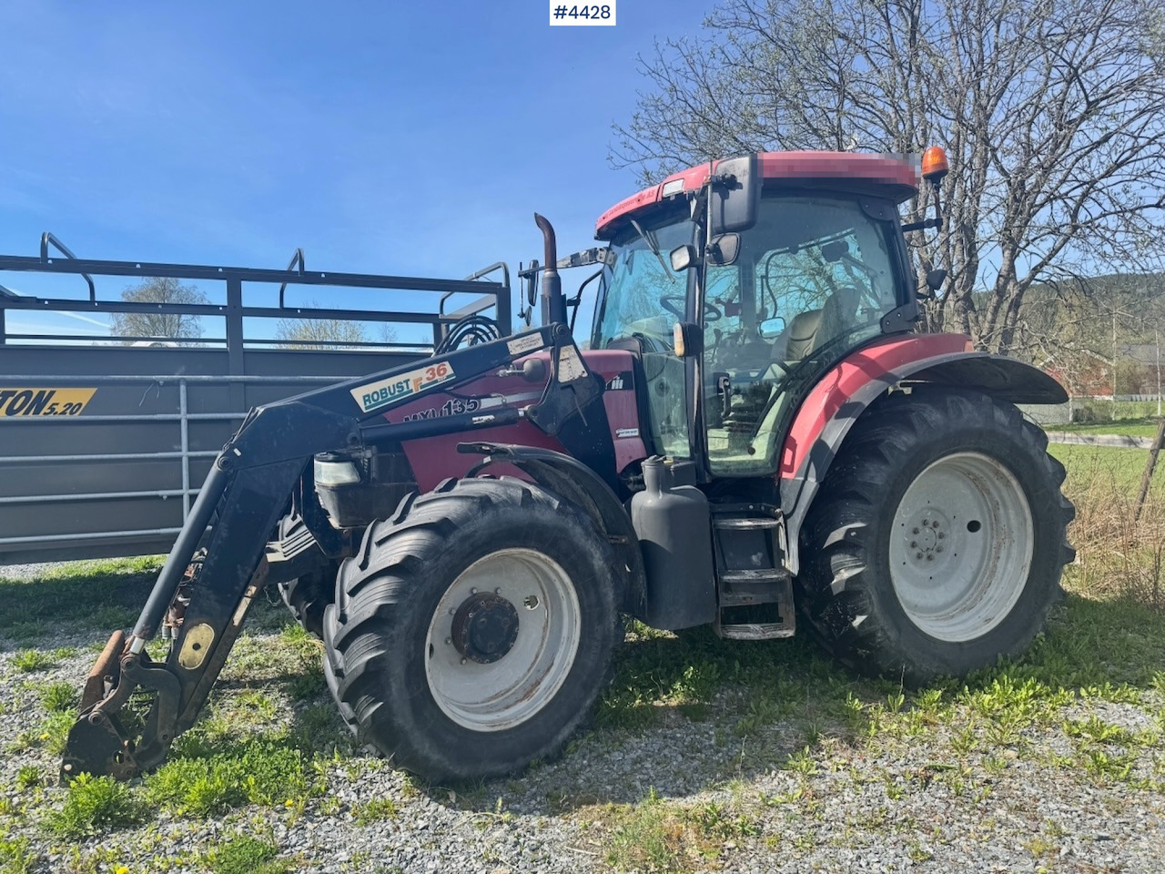 2004 Case MXU 135 4x4 w/ Front Loader. - Farm tractor: picture 5 2004 Case MXU 135 4x4 w/ Front Loader. - Farm tractor: picture 5
