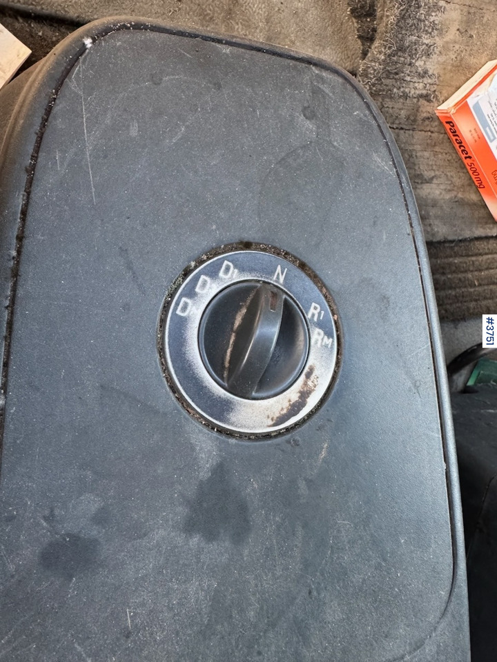 Tipper 2005 MAN TGA 26.530 6x4 Tipper truck: picture 17