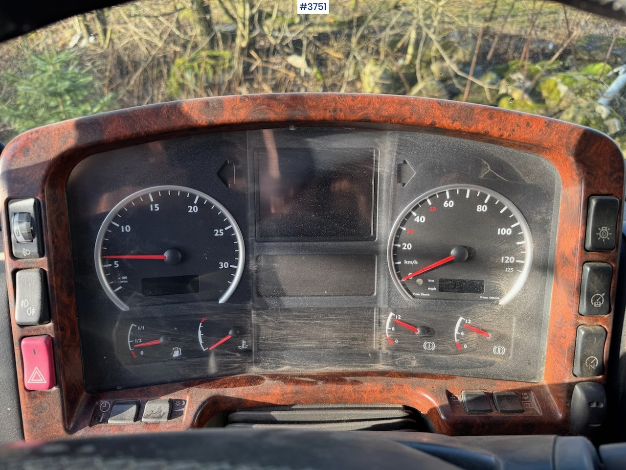 Tipper 2005 MAN TGA 26.530 6x4 Tipper truck: picture 7