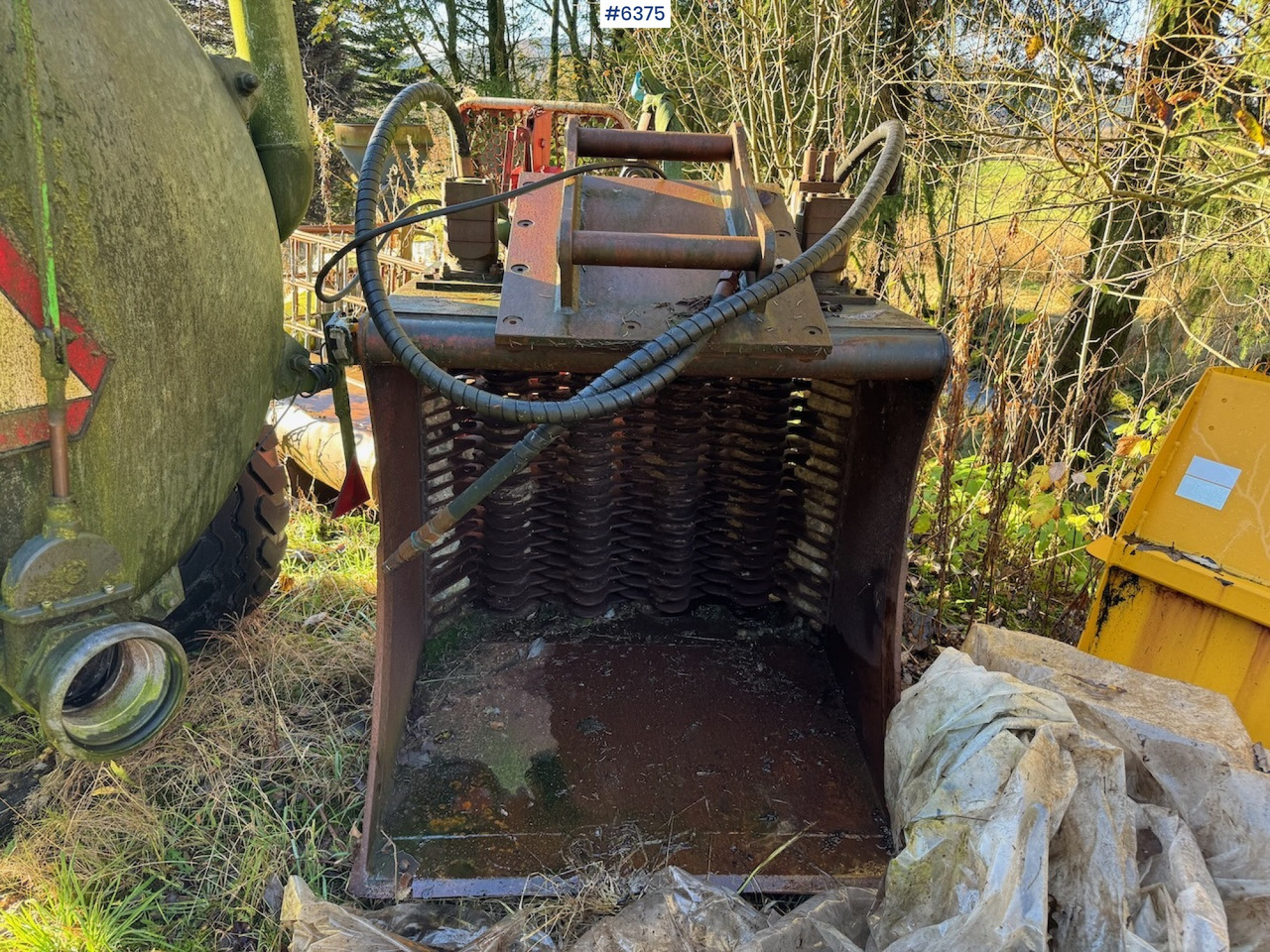 2006 Remu EX 140 Screening bucket. - Sorting bucket: picture 1 2006 Remu EX 140 Screening bucket. - Sorting bucket: picture 1