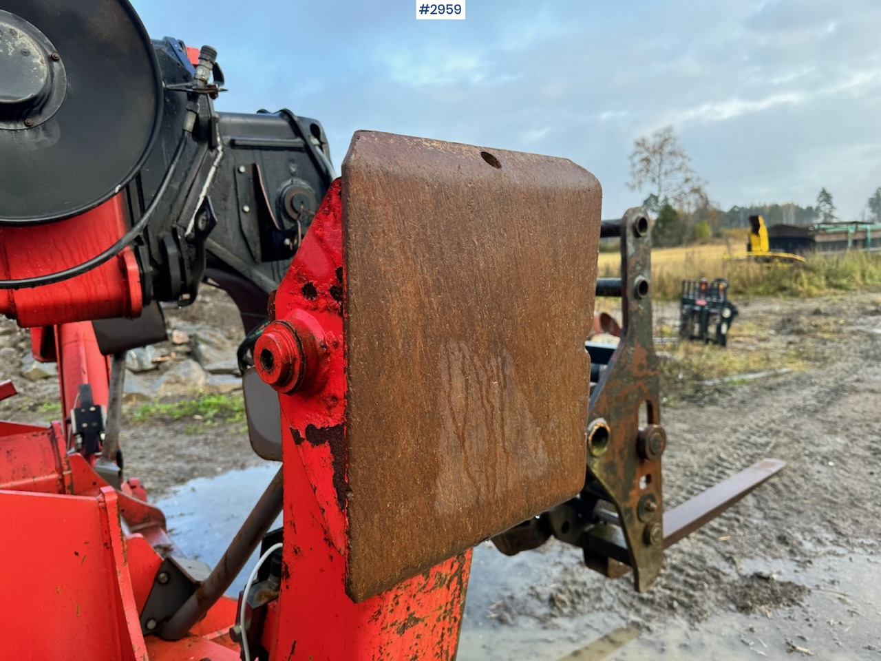 Telescopic handler 2009 Manitou MT 1440 Telescopic truck w/ Bucket, Pallet forks and Lifting jib: picture 20 Telescopic handler 2009 Manitou MT 1440 Telescopic truck w/ Bucket, Pallet forks and Lifting jib: picture 20