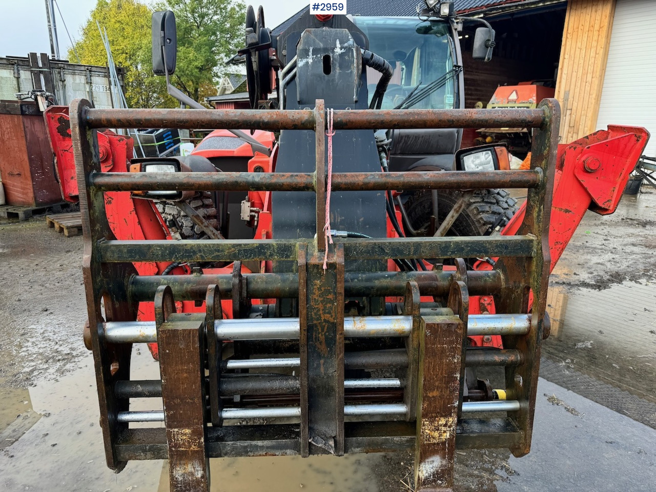 Telescopic handler 2009 Manitou MT 1440 Telescopic truck w/ Bucket, Pallet forks and Lifting jib: picture 10 Telescopic handler 2009 Manitou MT 1440 Telescopic truck w/ Bucket, Pallet forks and Lifting jib: picture 10