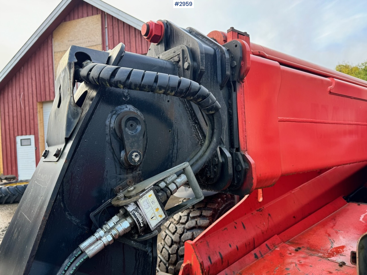 Telescopic handler 2009 Manitou MT 1440 Telescopic truck w/ Bucket, Pallet forks and Lifting jib: picture 19 Telescopic handler 2009 Manitou MT 1440 Telescopic truck w/ Bucket, Pallet forks and Lifting jib: picture 19