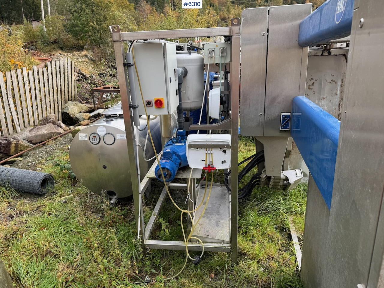 2010 Sac RDS Futureline Mark II Milking Robot. - Milking equipment: picture 3 2010 Sac RDS Futureline Mark II Milking Robot. - Milking equipment: picture 3