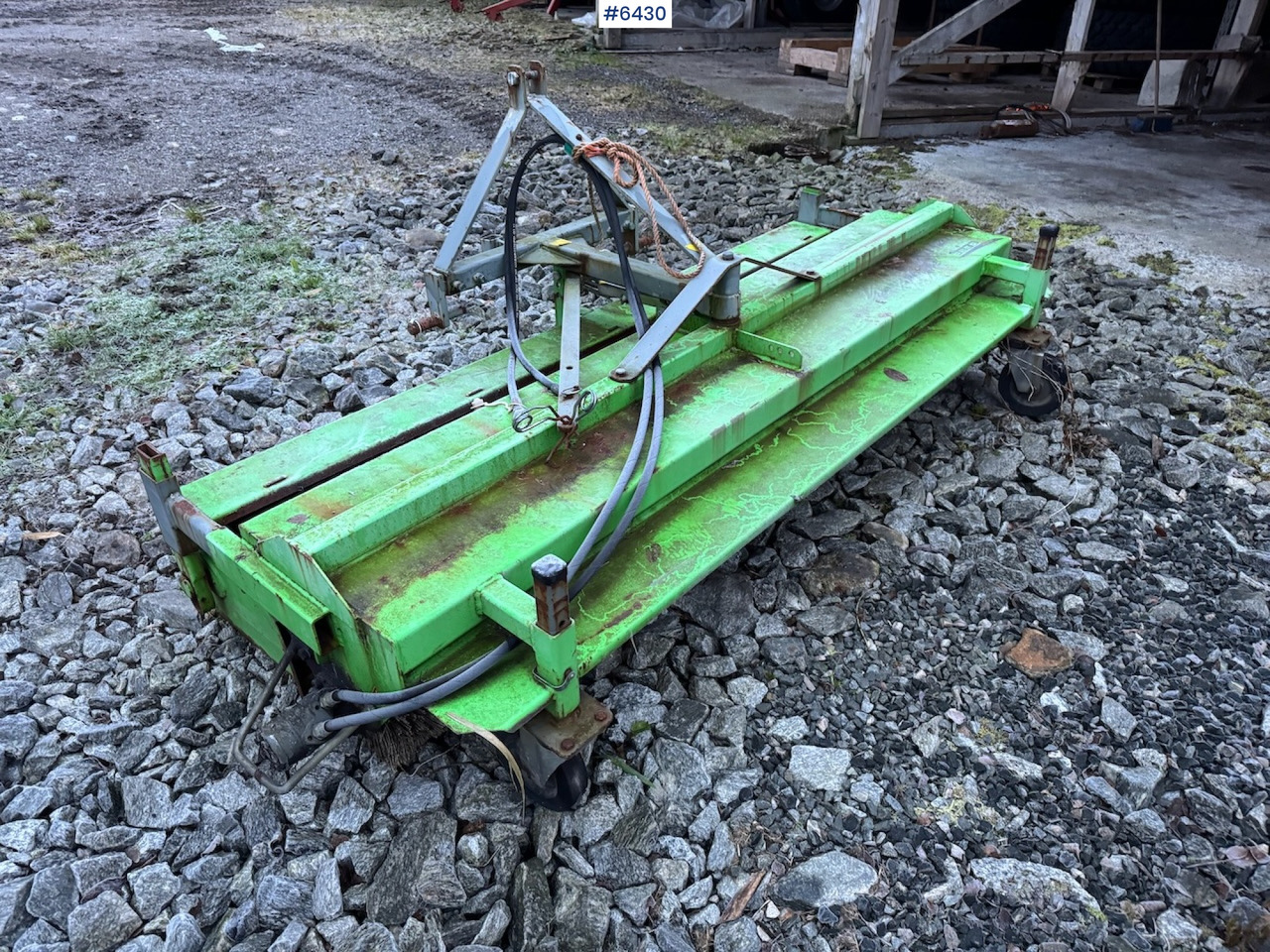 2012 Bemo 2300 with quick coupling. Price on request. - Broom: picture 1 2012 Bemo 2300 with quick coupling. Price on request. - Broom: picture 1