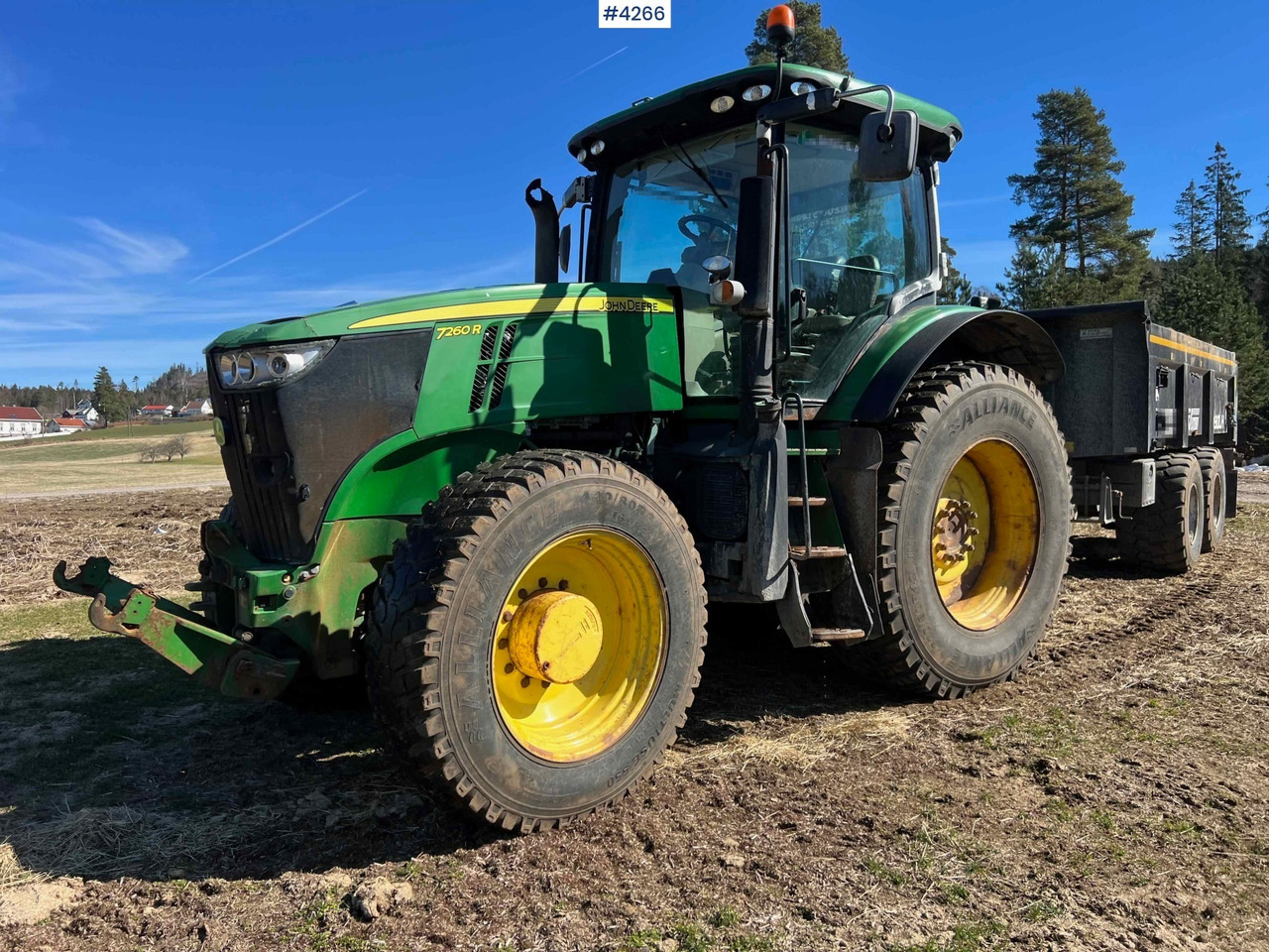 2012 John Deere 7260R Tractor w/ PTO - Farm tractor: picture 4 2012 John Deere 7260R Tractor w/ PTO - Farm tractor: picture 4