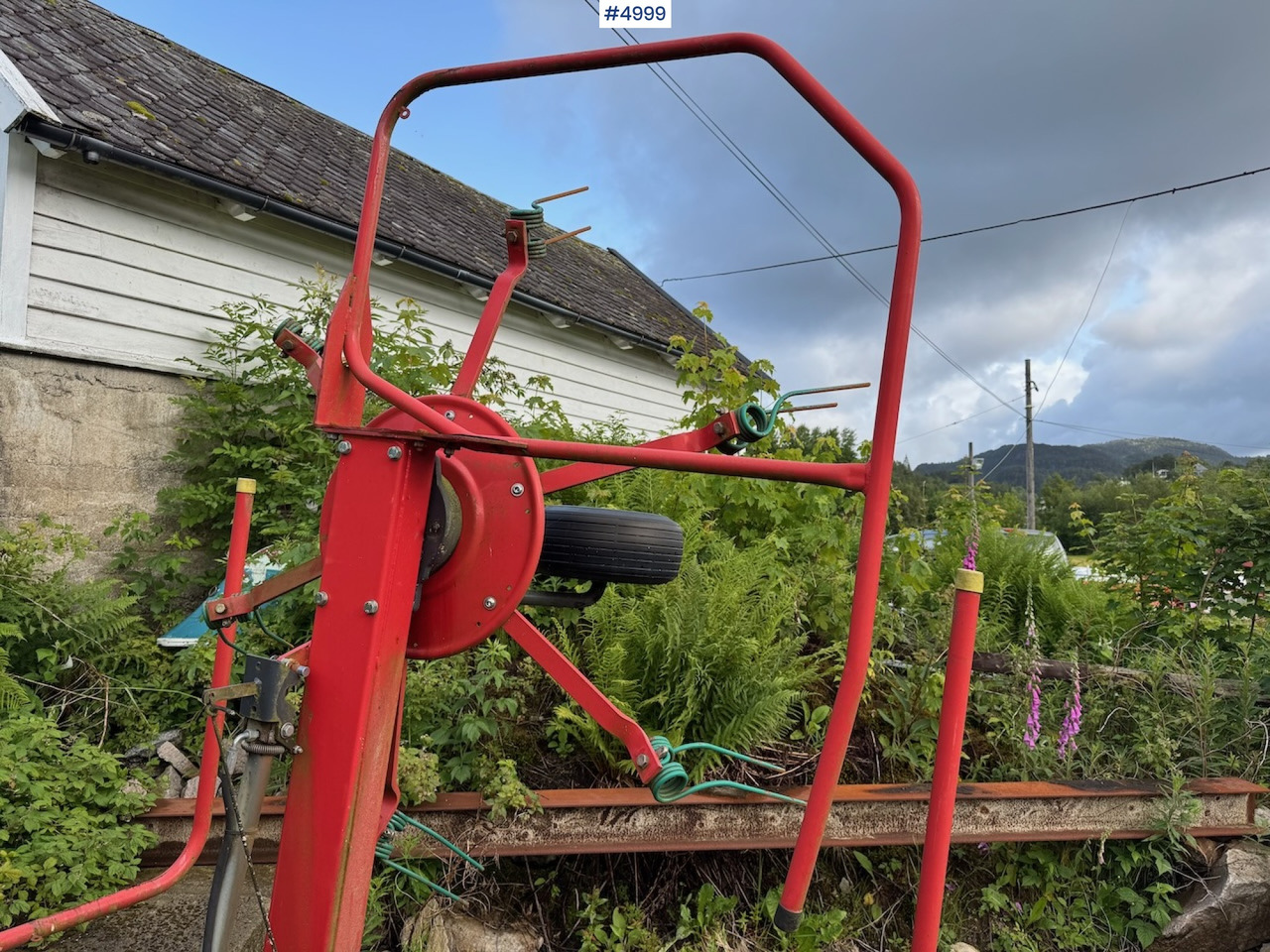 Hay and forage equipment 2012 Kverneland Taarup 8052 Spreader harrow: picture 7